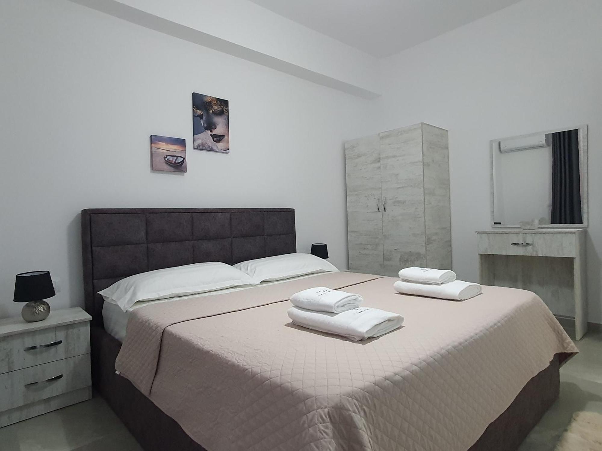 Flore Rooms Σαράντα Δωμάτιο φωτογραφία