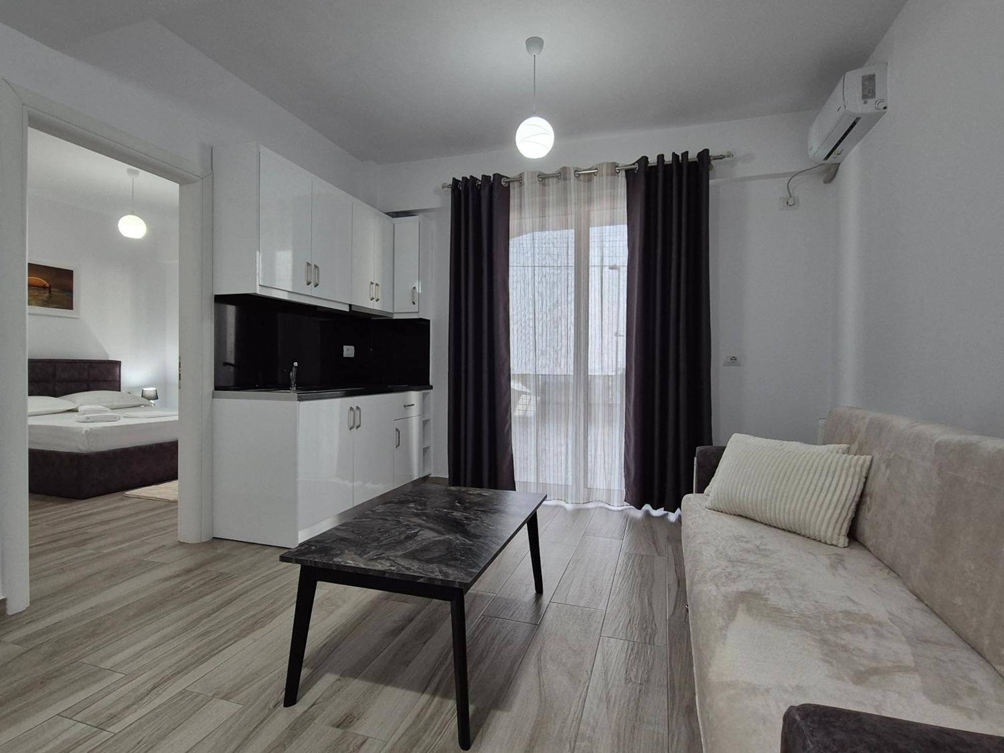 Flore Rooms Σαράντα Εξωτερικό φωτογραφία