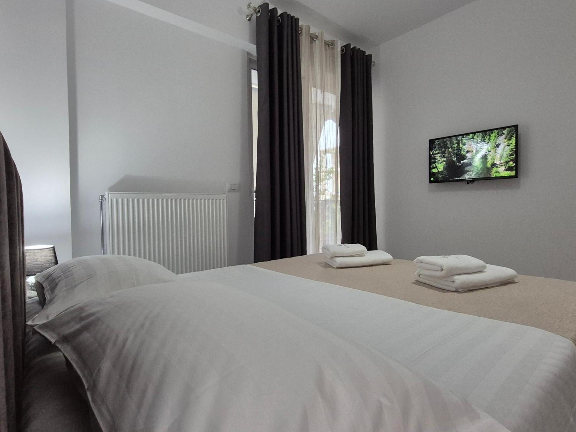 Flore Rooms Σαράντα Εξωτερικό φωτογραφία
