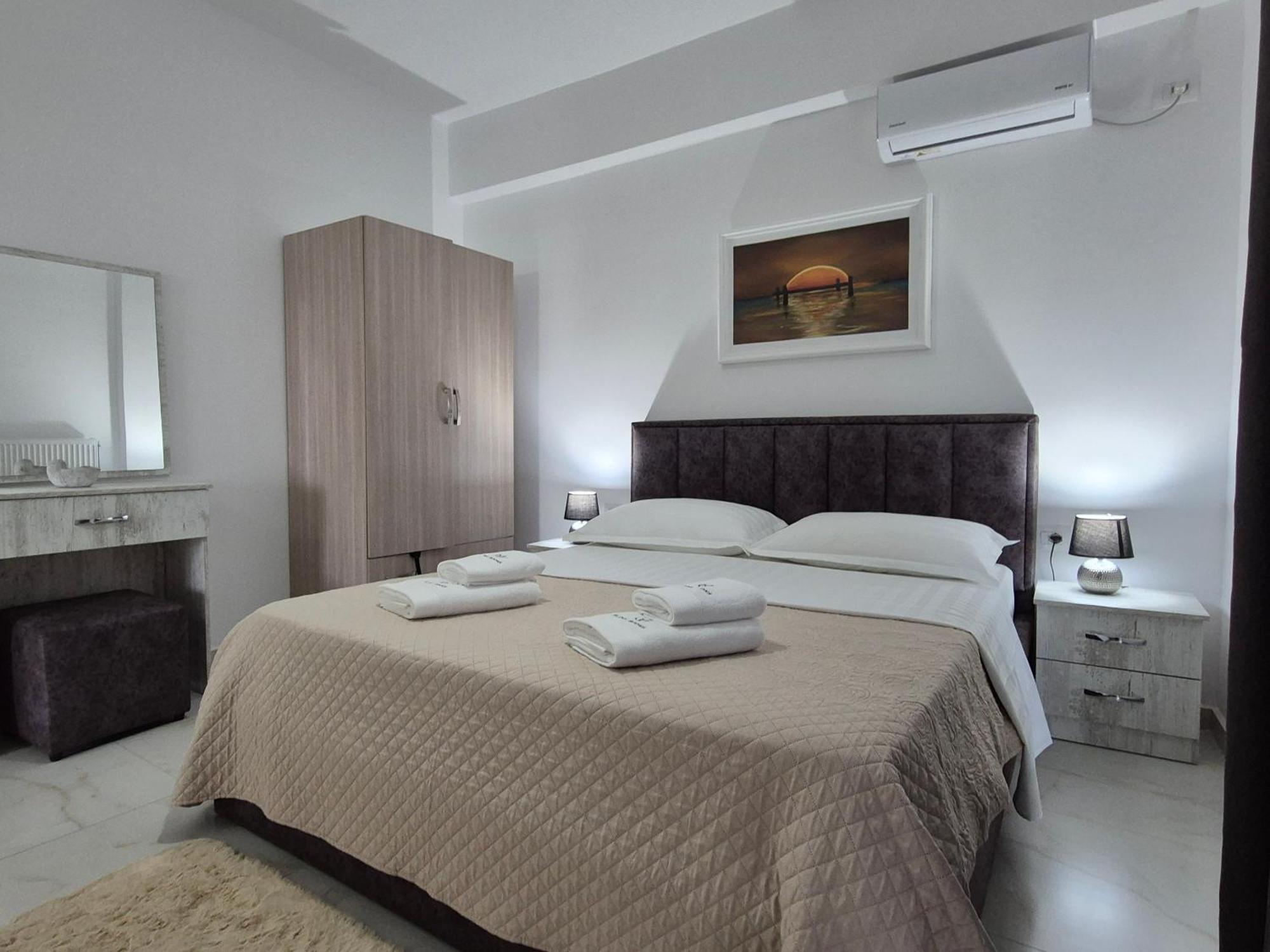 Flore Rooms Σαράντα Εξωτερικό φωτογραφία